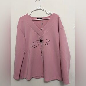 COZY women’s XL Pink V-Neck Dragonfly Graphic Top NWT (A432)✨